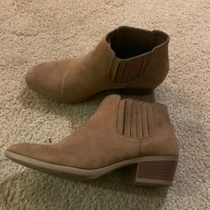 American eagle ankle booties